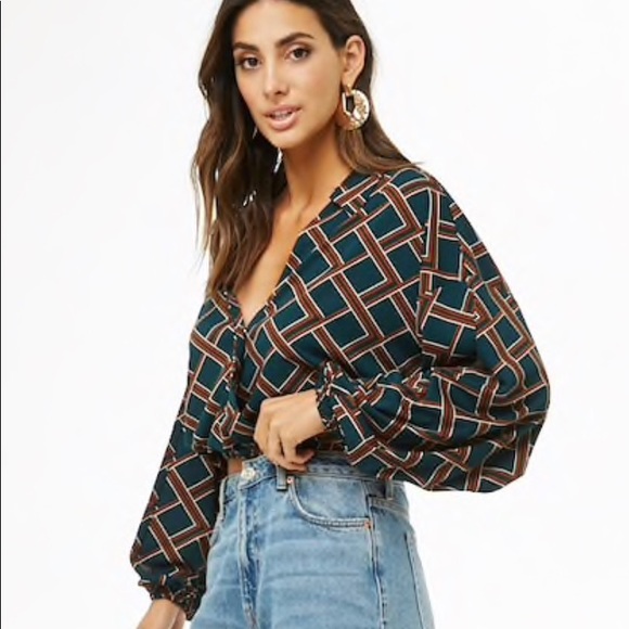Forever 21 Tops - Geo Print Crop Top | BNWT